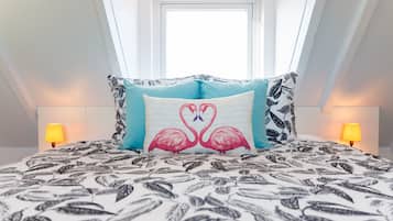 Penthouse, 1 Bedroom, 1st floor, Balcony, Garden View | 1 bedroom, premium bedding, pillow-top beds, in-room safe