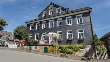 Framhlið gististaðar