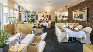 Buffet breakfast for a fee on weekdays - Primestay Hotel (Frauenfeld)