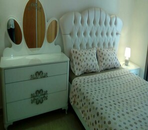 Appartement Familial, 3 chambres, accessible aux personnes à mobilité réduite, vue jardin | 3 chambres, décoration personnalisée, ameublement personnalisé, bureau