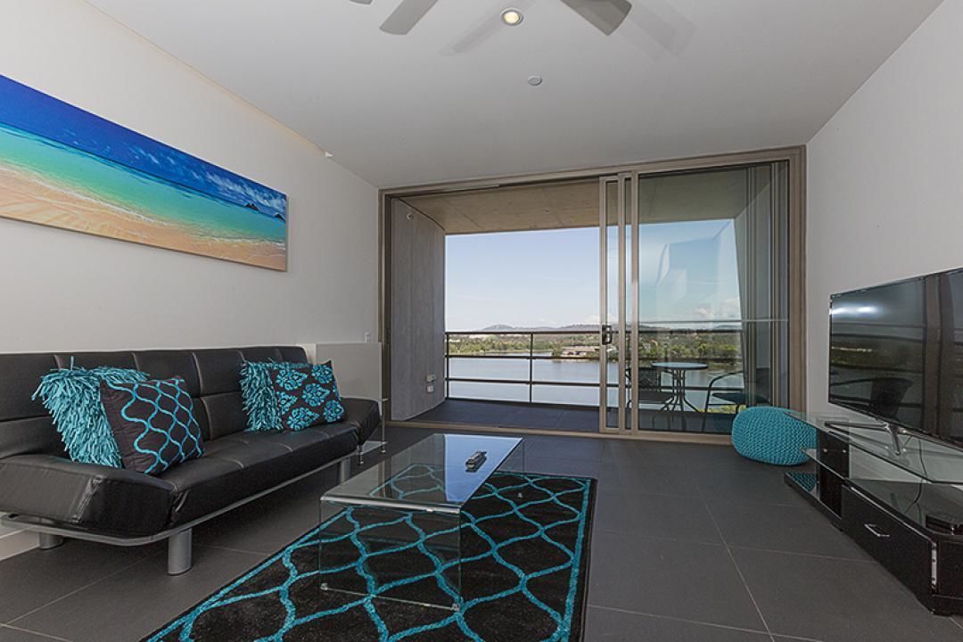 Apartment, 1 Bedroom (Nishi 1010) | 1 bedroom, iron/ironing board, rollaway beds