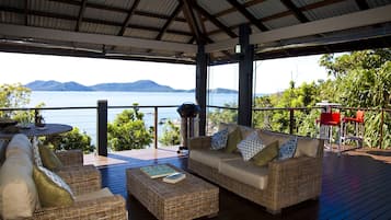 Casa exclusiva, 1 habitación, vista al océano, frente al mar | Terraza o patio