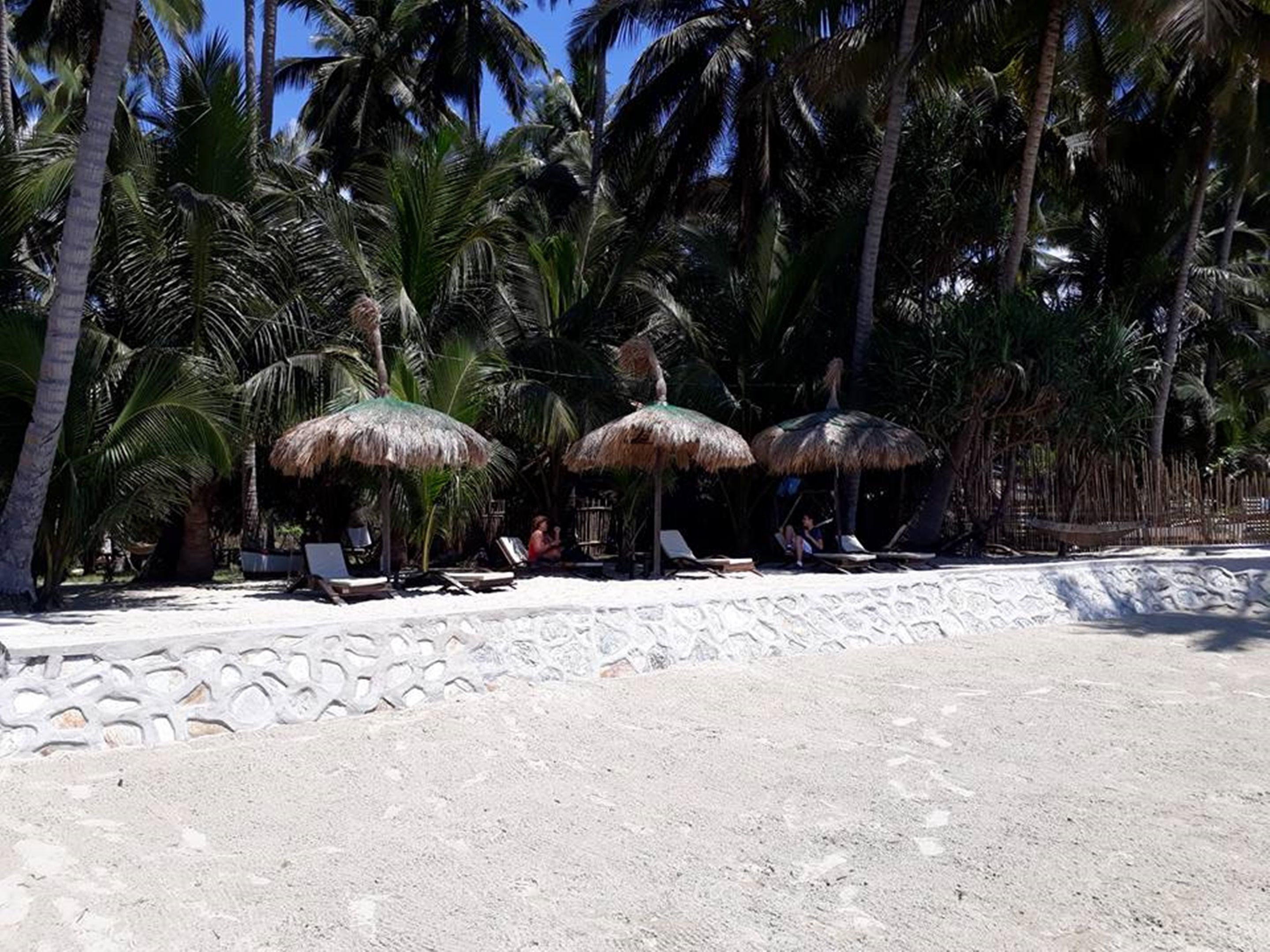Private beach, sun loungers, beach umbrellas, beach towels