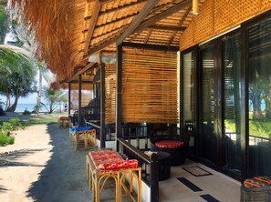 Balcony - Peace & Love Beach Club (Roxas)