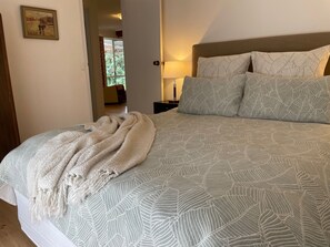Casa de campo panorámica, 2 habitaciones, vista al jardín | 2 habitaciones y ropa de cama de alta calidad