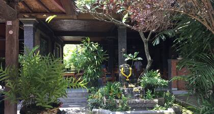Cafe Wayan Cottages