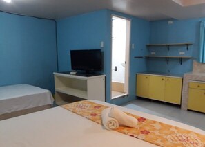 Deluxe Studio, 1 Bedroom, Private Bathroom | Iron/ironing board, free WiFi - Alma's Guesthouse (Panglao)