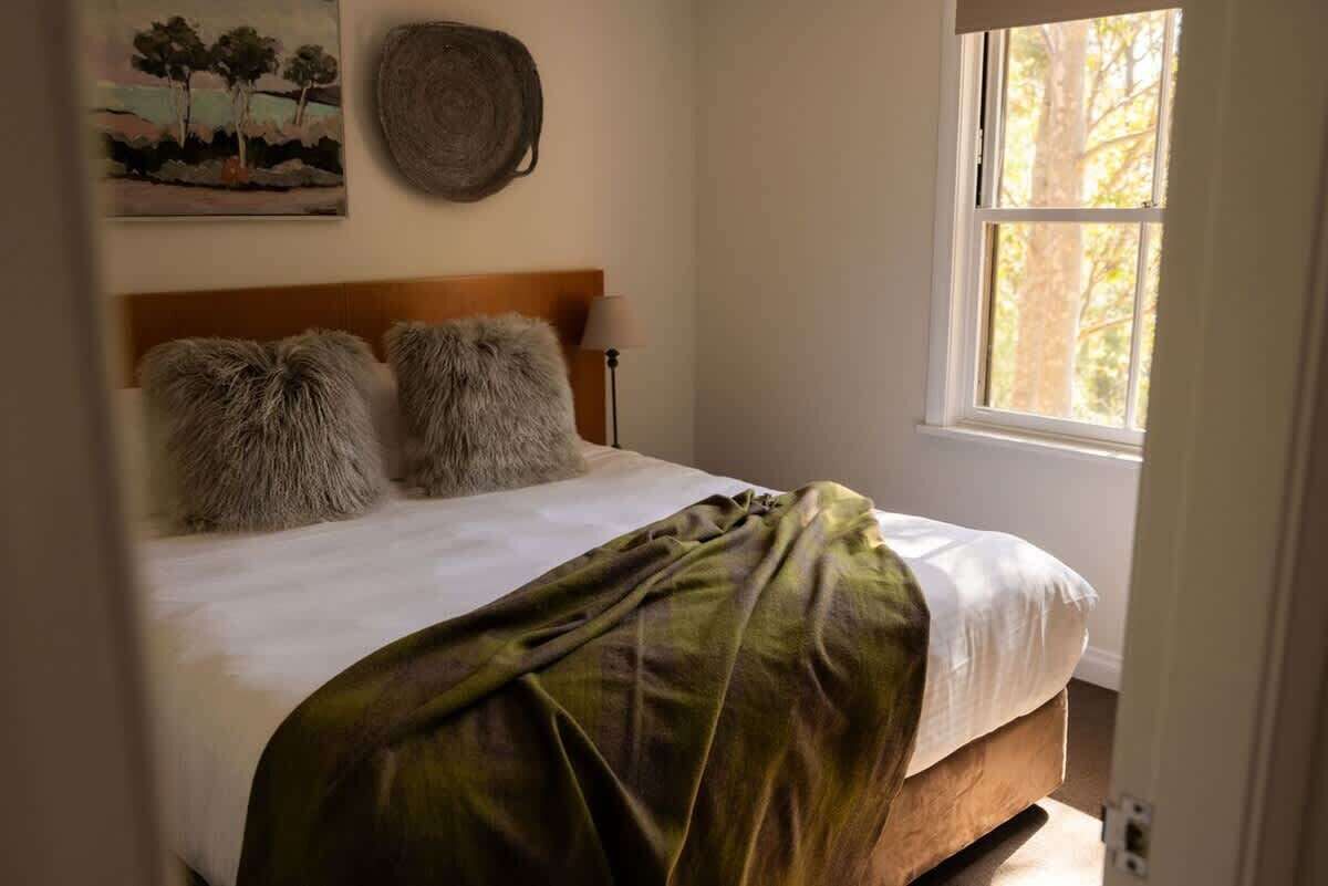 3 chambres, fer et planche à repasser, Wi-Fi, draps fournis