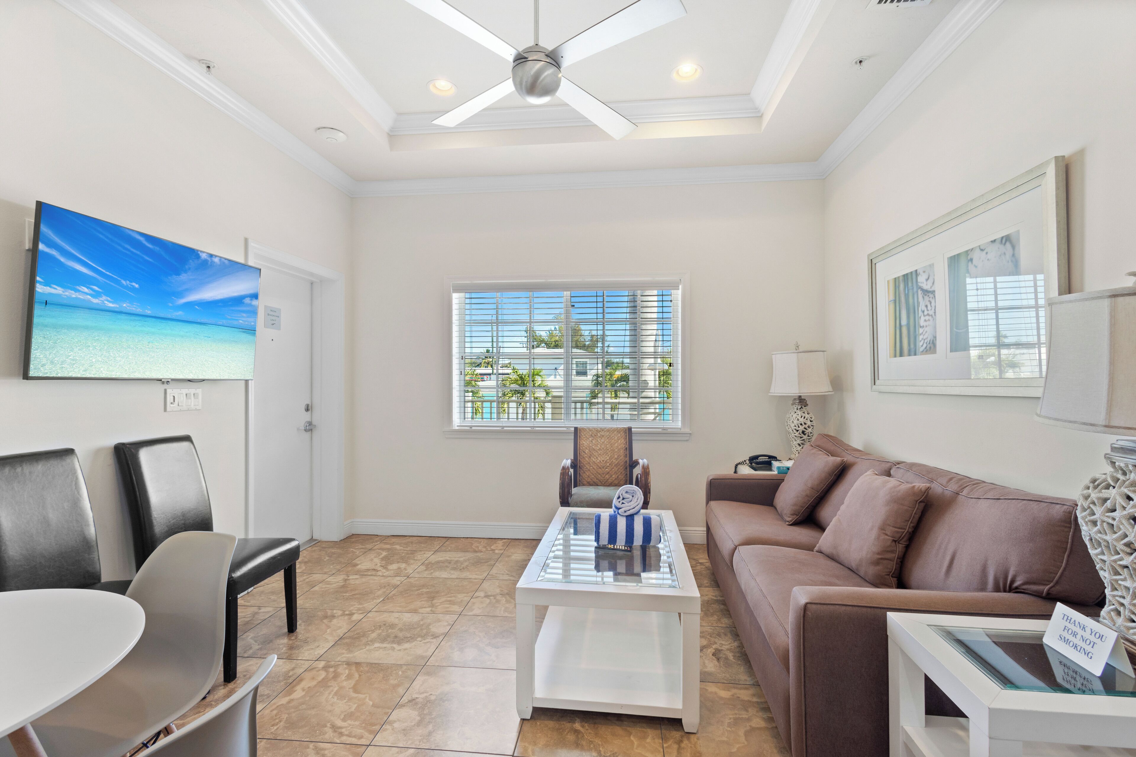 Flat-screen TV, DVD player, stereo