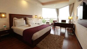 Deluxe Room - Eldoris Hotel (Chennai)