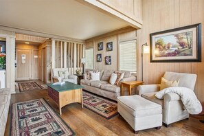 Living area - Panoramic Lake Views & Modern Comfort - Spacious Rocky Ridge #37 (Tahoe City)