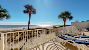 Property grounds - 2 Beach Villa Steps From the Sand! (Hilton Head)