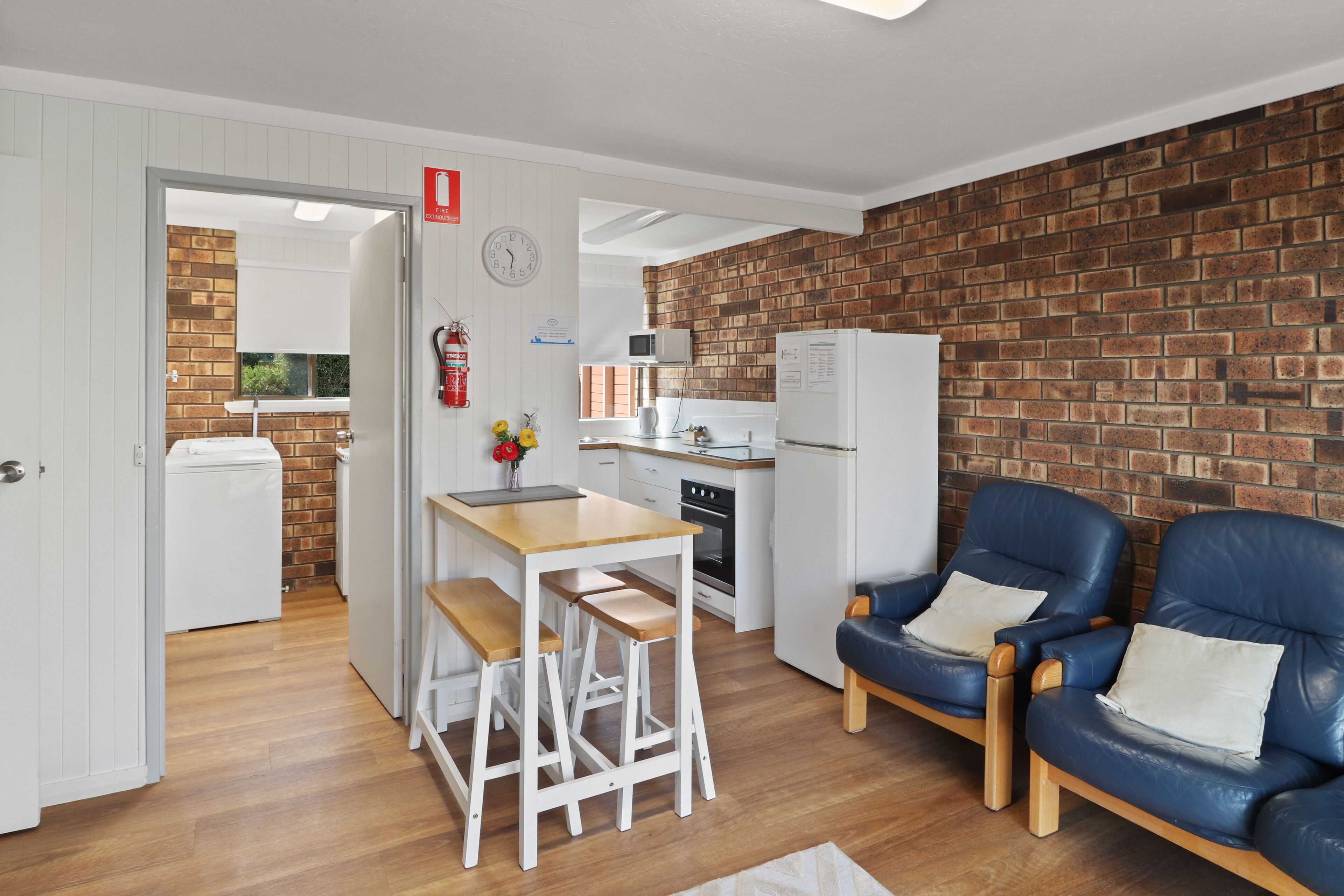 ヴィラ 2 ベッドルーム | アイロン / アイロン台、ベビーベッド (無料)、WiFi (無料)、ベッドシーツ