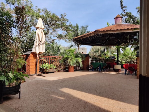 Terrace/patio - Angel's Castle Hotel (Kampala)
