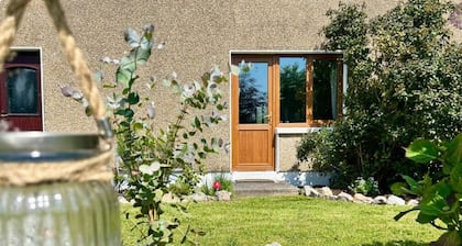 Charming, Modern Masonette in Fermoy River Town. Pet Friendly.