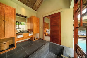 Grand One-Bedroom Villa with Private Pool & Bathtub | Bathroom | Separate tub and shower, deep soaking tub, free toiletries, hair dryer - Manca Villa Canggu by Ini Vie Hospitality (Canggu)