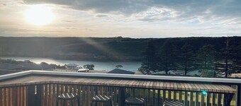 House on the hill with Spectacular Port Bay Views