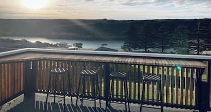 House on the hill with Spectacular Port Bay Views