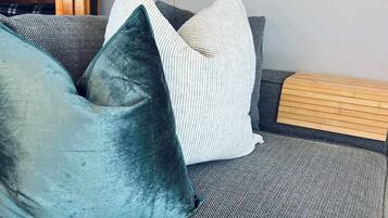 TV, books