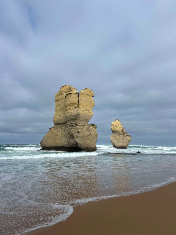 Beach - House on the hill with Spectacular Port Bay Views (Port Campbell)