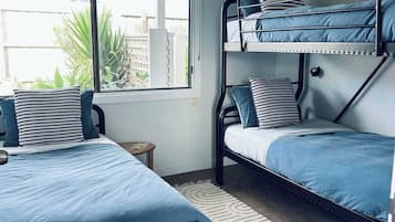 3 bedrooms, iron/ironing board, travel cot, WiFi