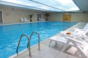 Indoor pool - Changsha Xiaoxiang Huatian Hotel (Changsha)