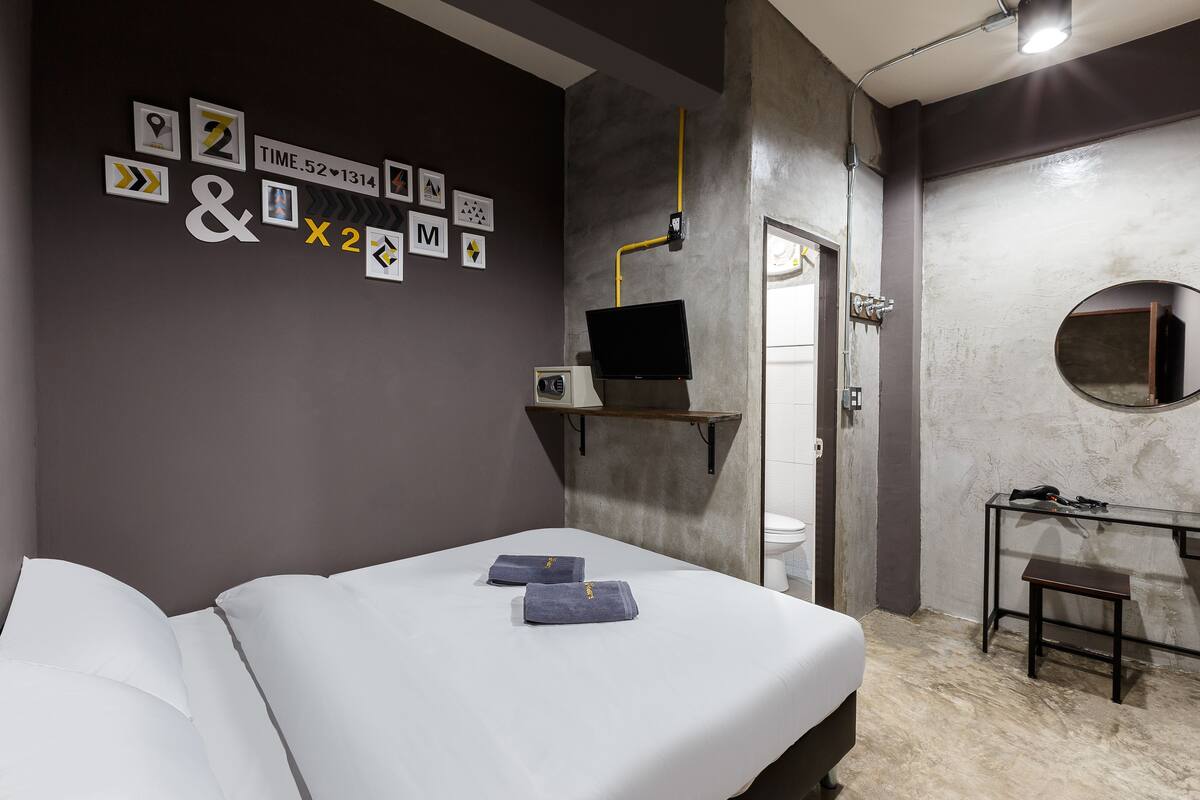 Standard Double Room | Free WiFi
