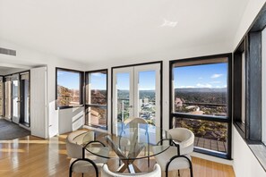 Interior - Secluded Camelback Estate with Sweeping City Views - Pool, Hot Tub, Viewing Deck (Phoenix)