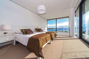 2 habitaciones, escritorio, tabla de planchar con plancha y wifi gratis 