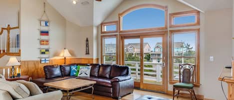 TV, fireplace, DVD player