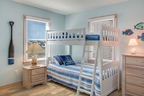 6 Schlafzimmer, Bügeleisen/Bügelbrett, WLAN, Bettwäsche