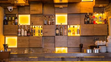Bar (en la propiedad)