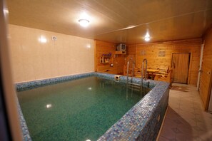 Tina de hidromasaje interior