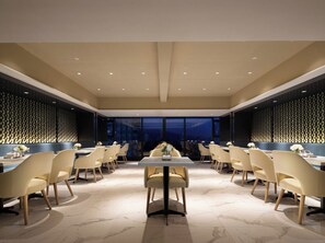 Restaurant - Paco Hotel Zoo Metro Guangzhou (Guangzhou)