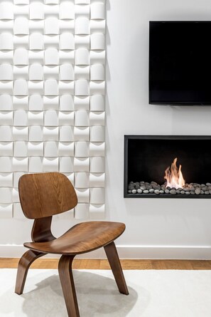 Interior - Executive 2 bdr Suite in Plaka - Acropolis view (Athens)