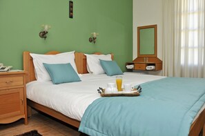 双床房, 阳台 | 隔音、熨斗/熨板、免费婴儿床、免费 WiFi