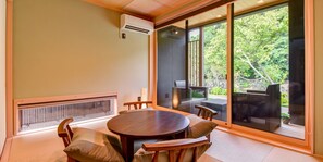 Executive-Vierbettzimmer, 2 Schlafzimmer, Nichtraucher (House, Sakura)