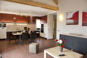 Flat-screen TV, heated floors - Village de gîtes les hauts du Gevaudan (Montrodat)
