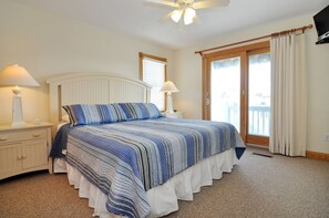 8 bedrooms, desk, iron/ironing board, WiFi - Bottoms Up: Gorgeous oceanfront home, elevator, private heated pool, hot tub and (Nags Head)