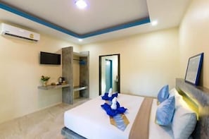 Caja fuerte, sistema de insonorización, cunas (de pago) y wifi gratis