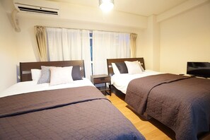 Apartment | Free WiFi - Takemura House Kyoubashi (Osaka)