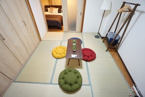 Apartment | Living area | Flat-screen TV - Takemura House Kyoubashi (Osaka)