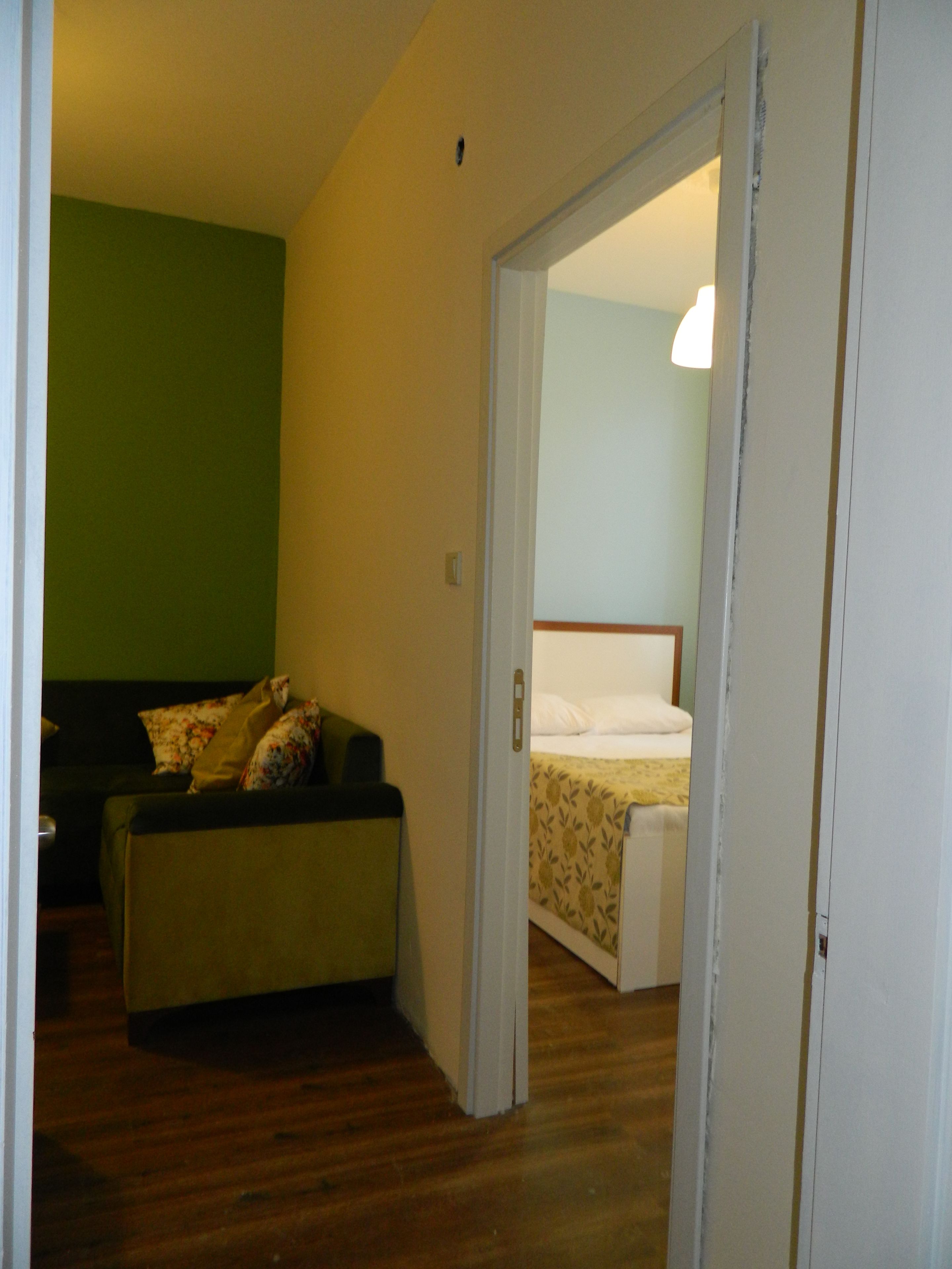 2 Bedroom Saloon with balcony  | In-room safe, WiFi (free)