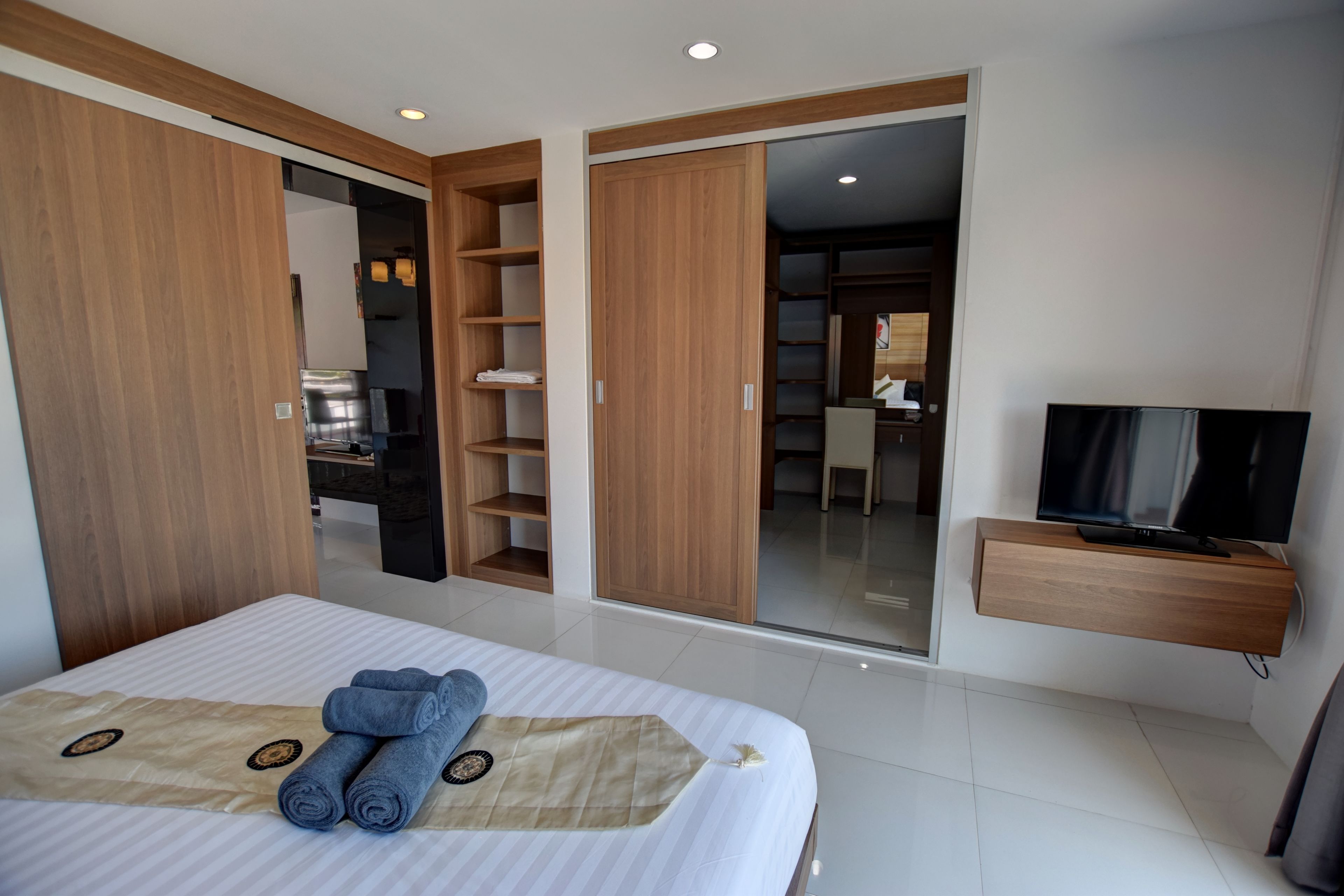 Deluxe Room with Pool View (2nd floor) | 1 bedroom, minibar, in-room safe, iron/ironing board