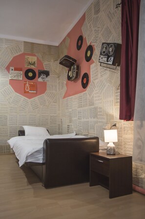 Iron/ironing board, free WiFi - Serdika Rooms (Sofia)