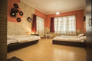 Iron/ironing board, free WiFi - Serdika Rooms (Sofia)