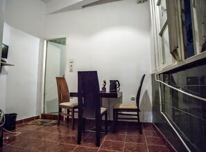 Kamar Triple Ekonomi | Area keluarga