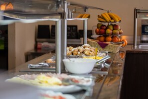 Petit déjeuner buffet