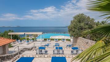 Café da manhã e jantar, local e internacional