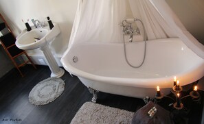 Chambre Triple | Salle de bain